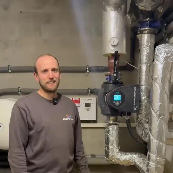 Große Leistung für große Projekte… – Vorschaubild des Videos von ABGtherm aus Westerstede