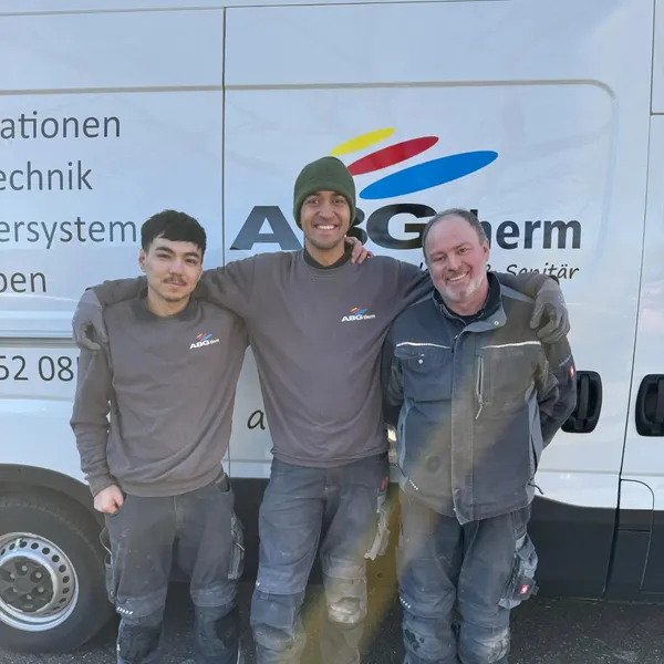 Bei uns lernt jeder von jedem! – Foto von ABGtherm aus Westerstede
