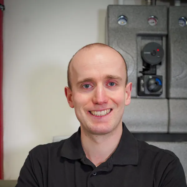 Jannis gewährt euch einen exklusiven Einblick… – Vorschaubild des Videos von ABGtherm aus Westerstede