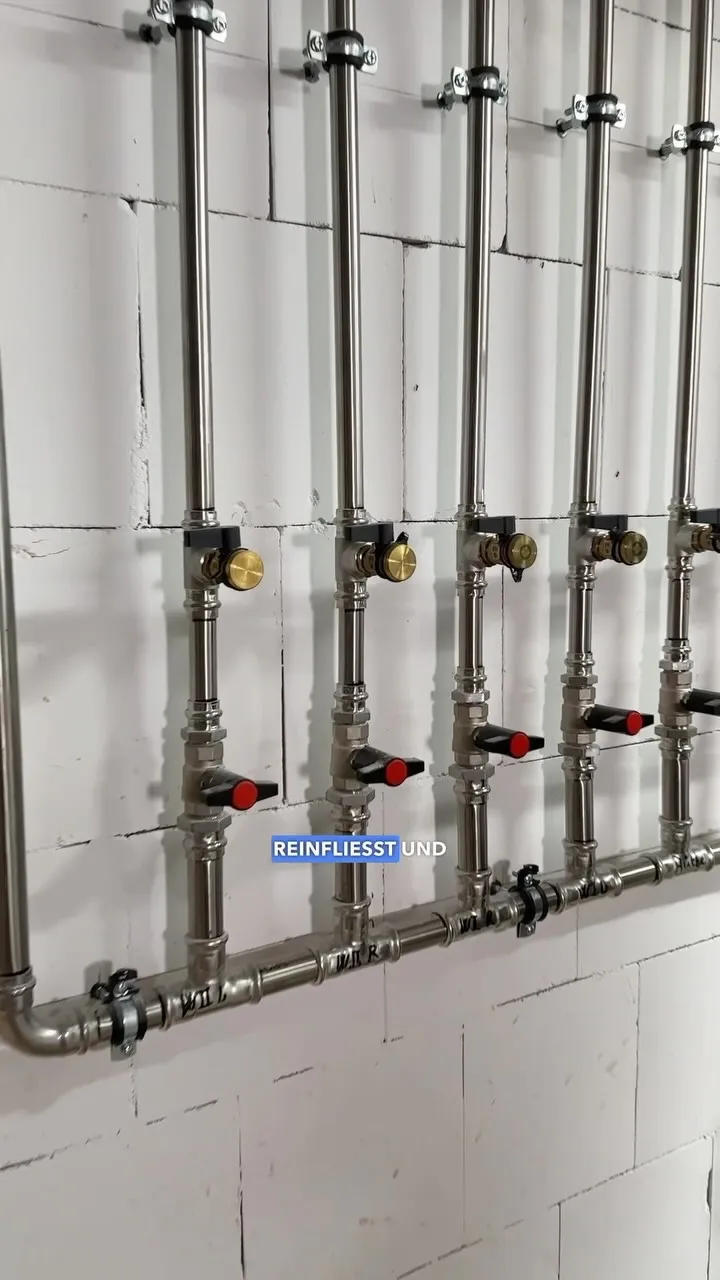 Einblick in die Regenwasserverteilung die wir eingebaut… – Vorschaubild des Videos von ABGtherm aus Westerstede